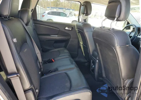 2015 Dodge Journey Crossroad z USA, uszkodzony, nr VIN 3C4PDCGB3FT686560